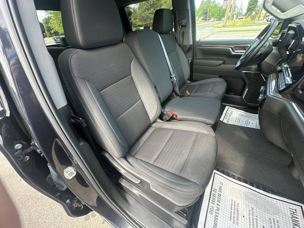 2024 Chevrolet Silverado 1500 LT (2FL)