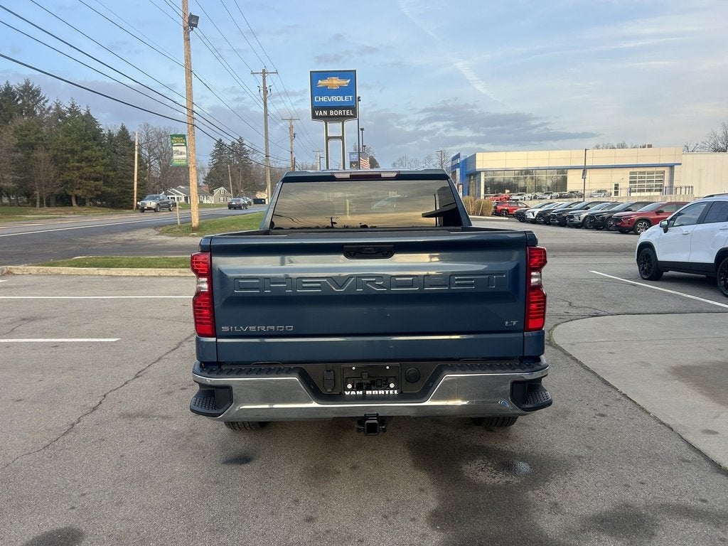 2024 Chevrolet Silverado 1500 LT (2FL)