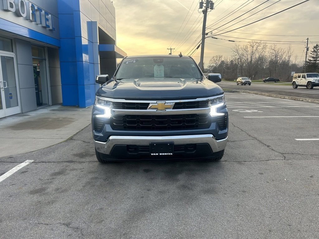 2024 Chevrolet Silverado 1500 LT (2FL)
