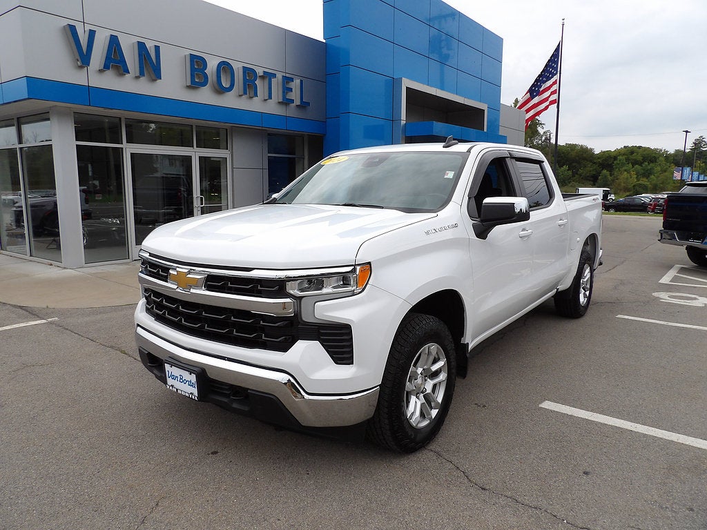 2024 Chevrolet Silverado 1500 LT (2FL)