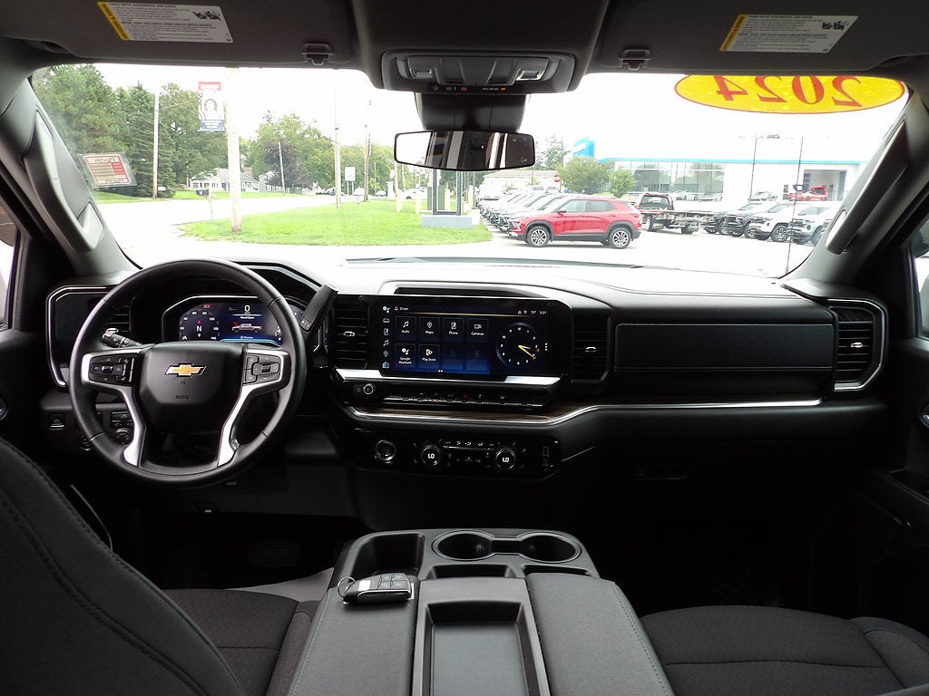2024 Chevrolet Silverado 1500 LT (2FL)