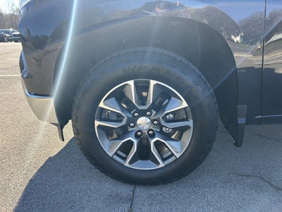 2023 Chevrolet Silverado 1500 LT (2FL)