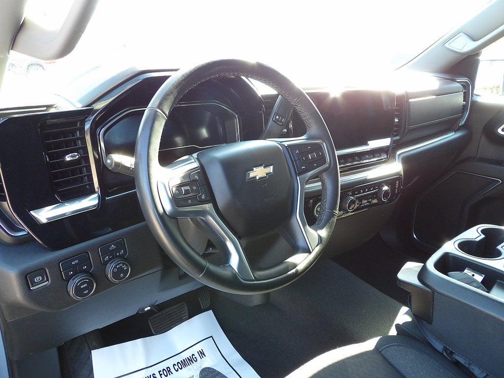 2024 Chevrolet Silverado 1500 LT (2FL)