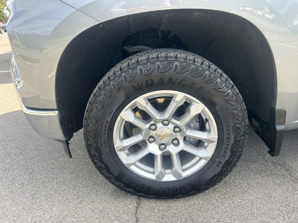 2024 Chevrolet Silverado 1500 LT (2FL)