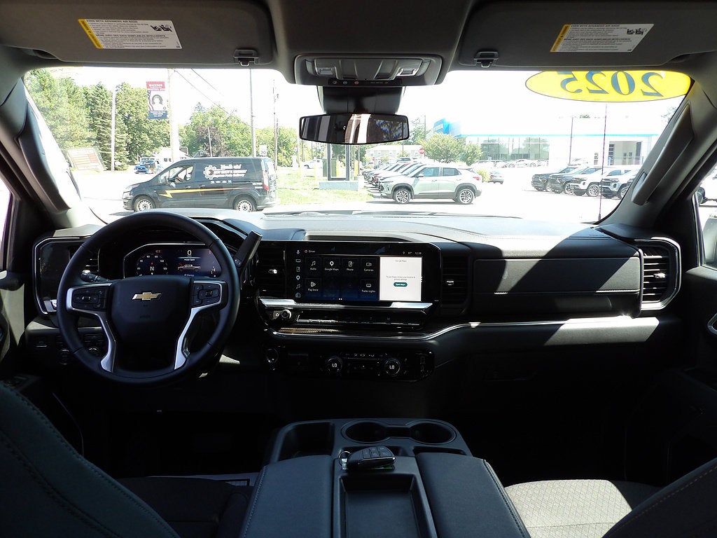 2025 Chevrolet Silverado 1500 LT (2FL)