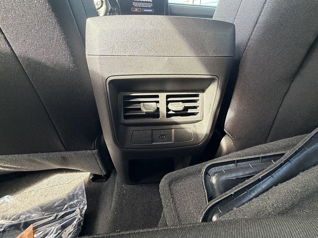 2026 Chevrolet Colorado LT - Photo 15