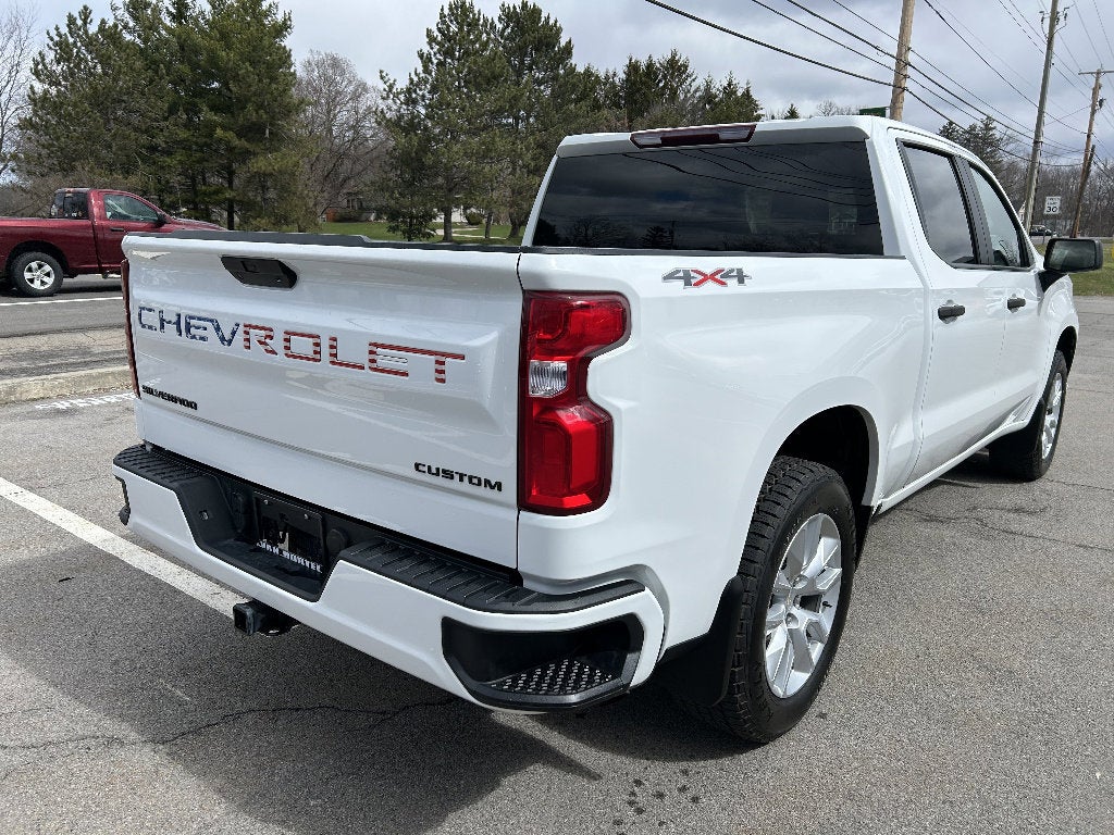 2021 Chevrolet Silverado 1500 Custom