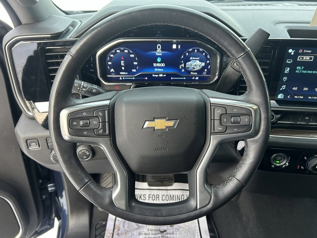2022 Chevrolet Silverado 1500 LT (2FL)