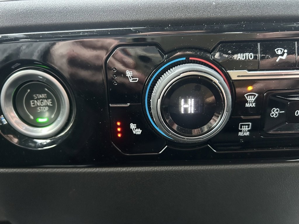 2022 Chevrolet Silverado 1500 LT (2FL)