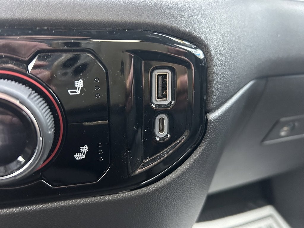 2022 Chevrolet Silverado 1500 LT (2FL)