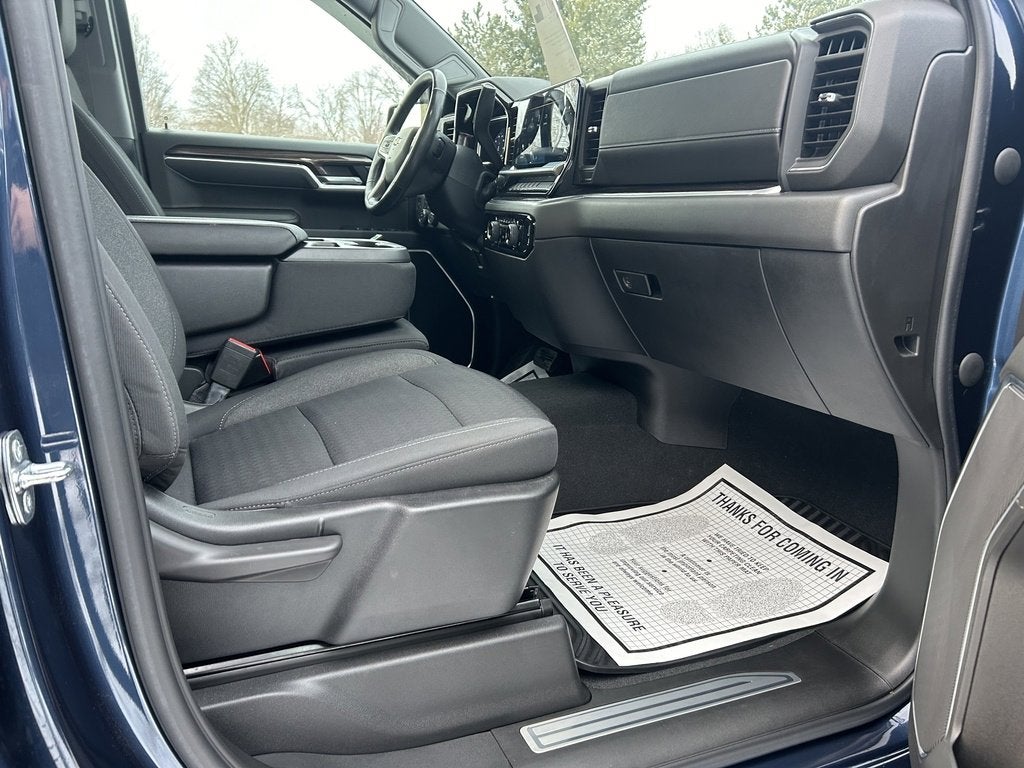 2022 Chevrolet Silverado 1500 LT (2FL)