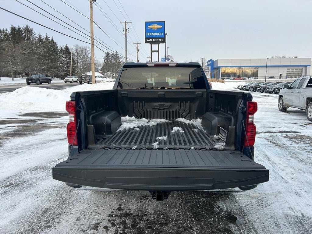 2022 Chevrolet Silverado 1500 LT (2FL)