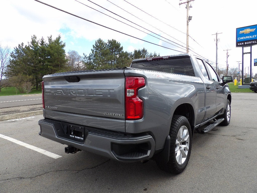 2021 Chevrolet Silverado 1500 Custom