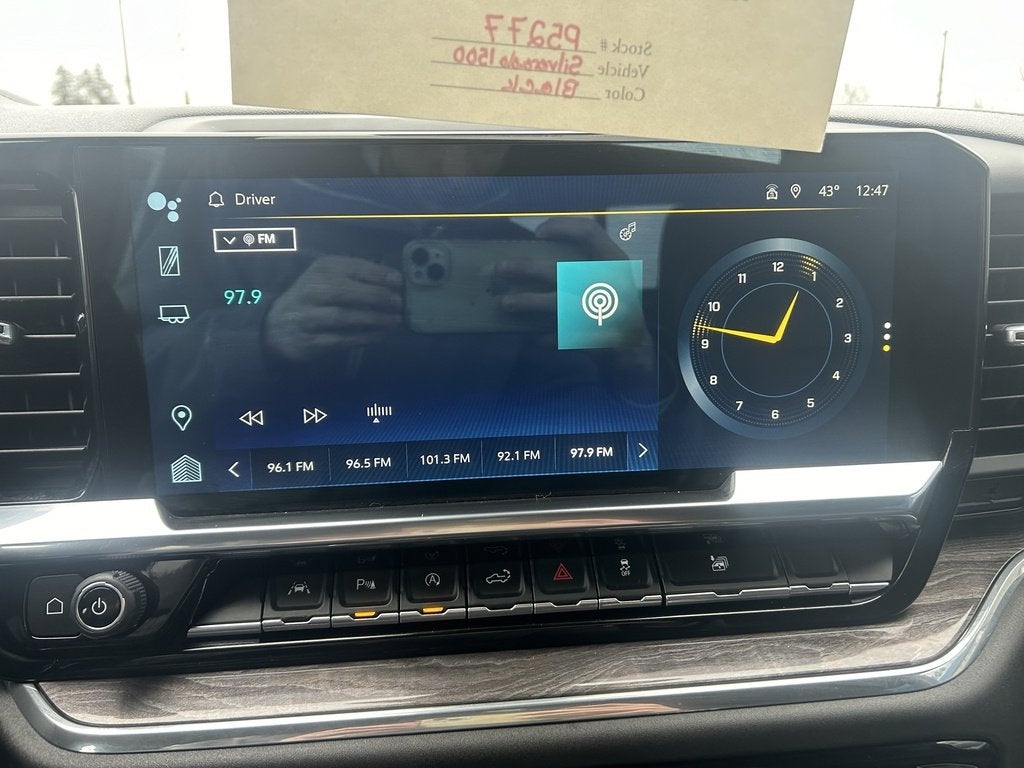 2023 Chevrolet Silverado 1500 LTZ