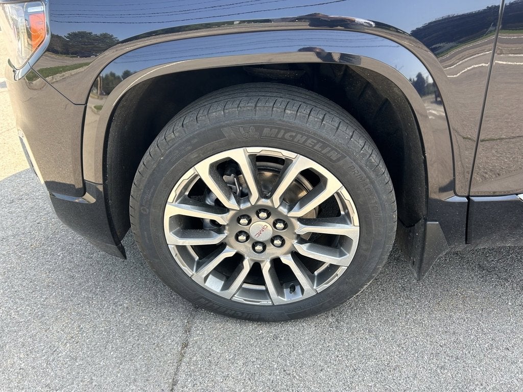 2021 GMC Acadia Denali