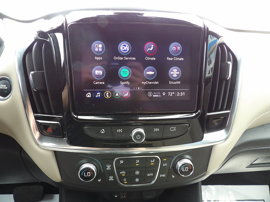 2022 Chevrolet Traverse LT Leather