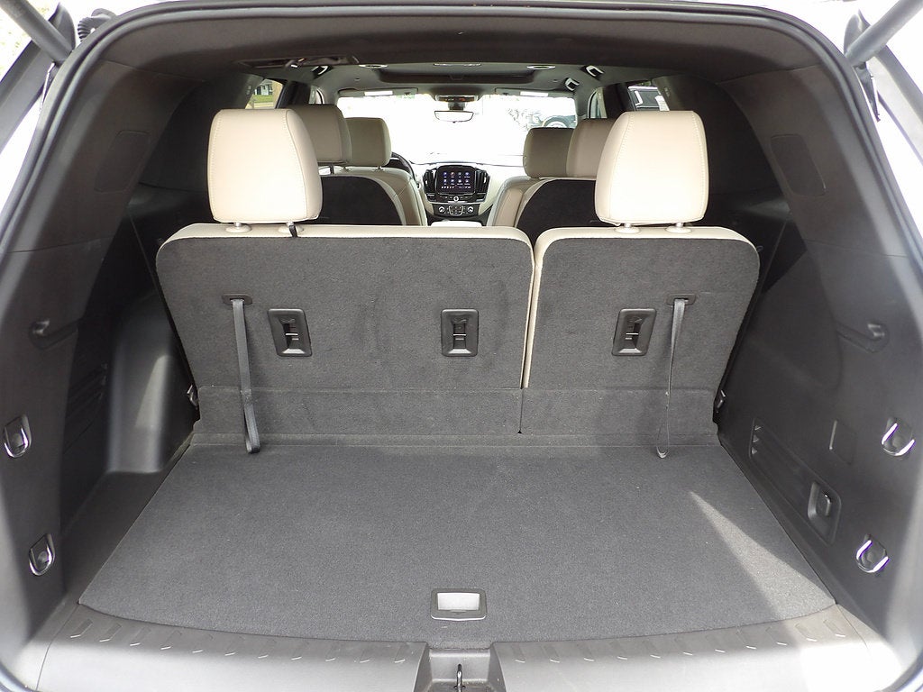 2022 Chevrolet Traverse LT Leather