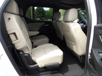 2022 Chevrolet Traverse LT Leather