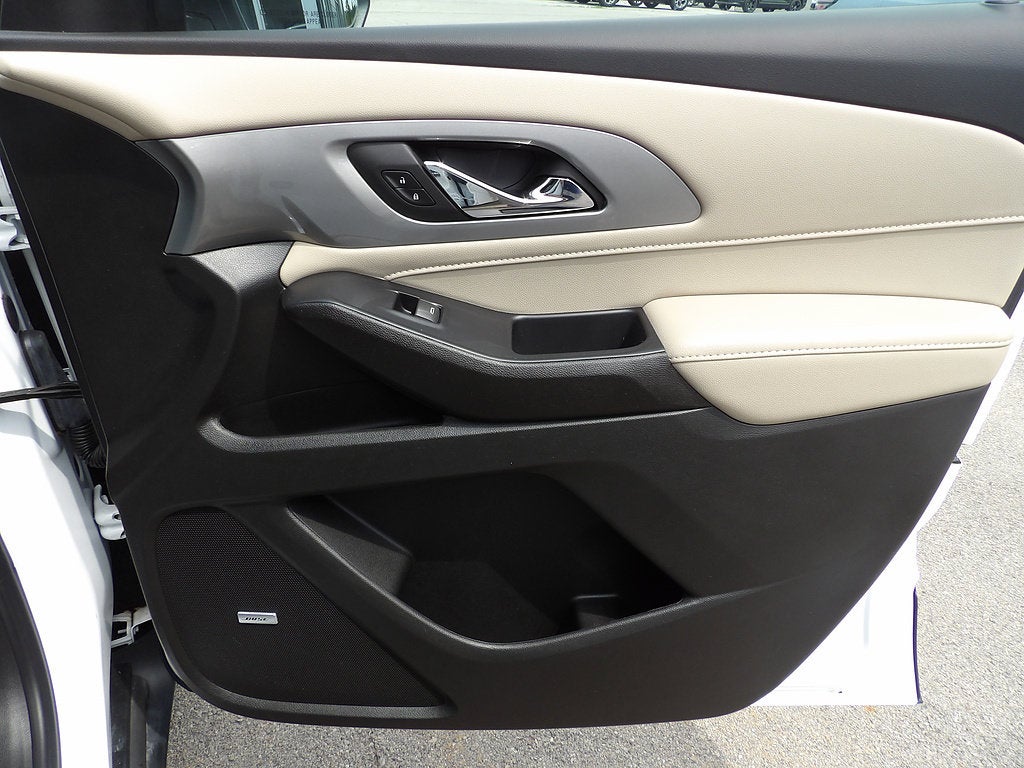 2022 Chevrolet Traverse LT Leather