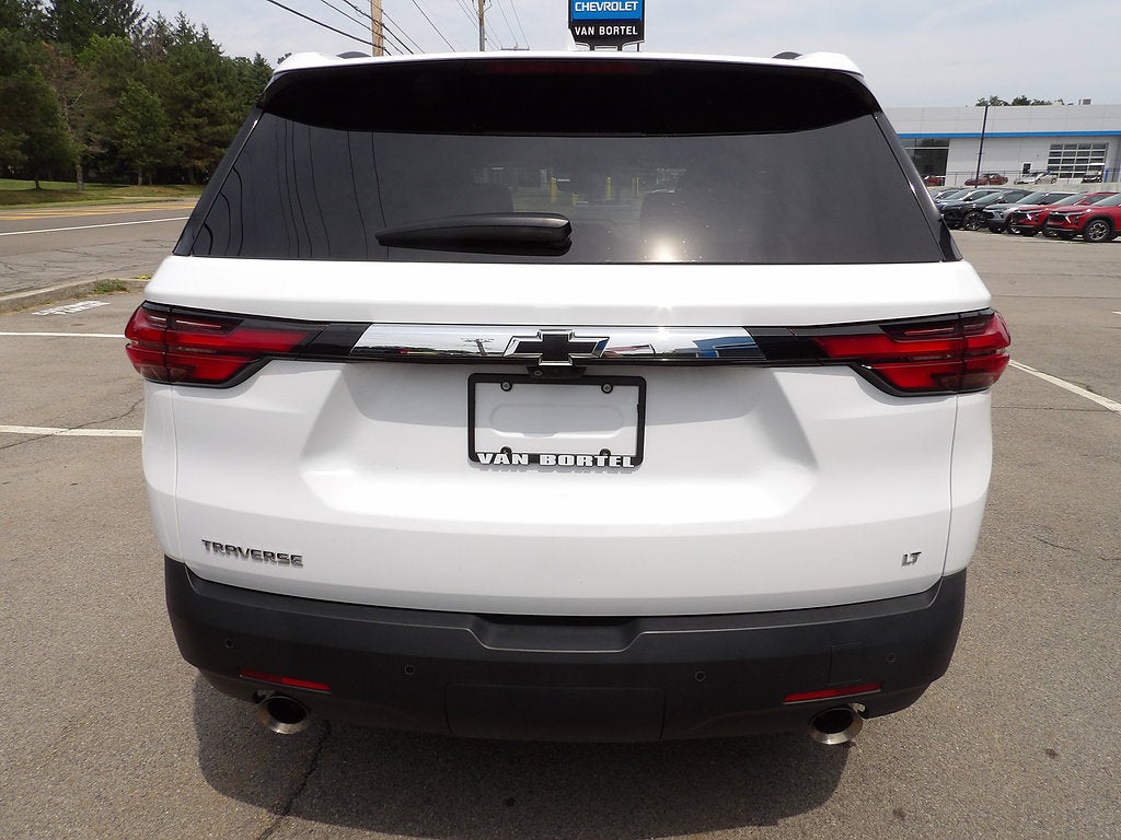 2022 Chevrolet Traverse LT Leather