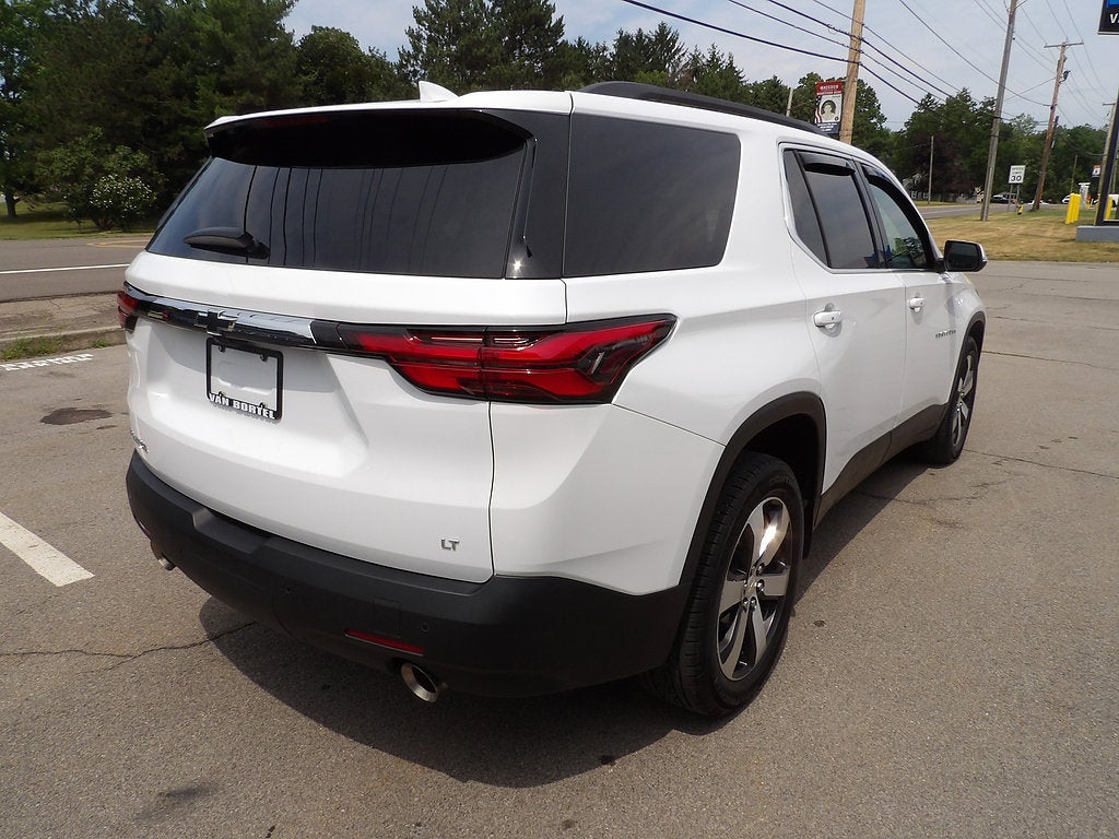 2022 Chevrolet Traverse LT Leather