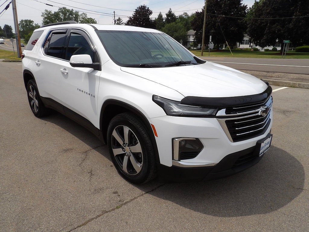 2022 Chevrolet Traverse LT Leather