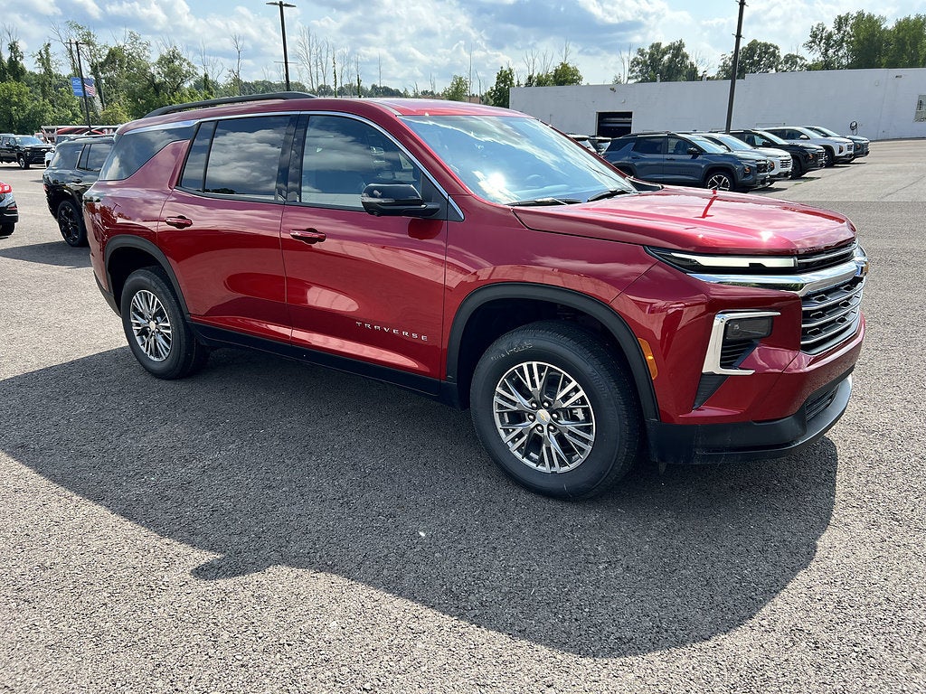 2027 Chevrolet Traverse LT
