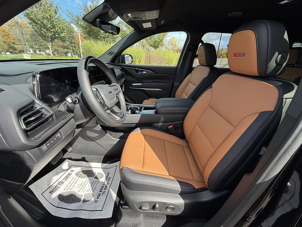 2027 Chevrolet Traverse Z71 - Photo 11