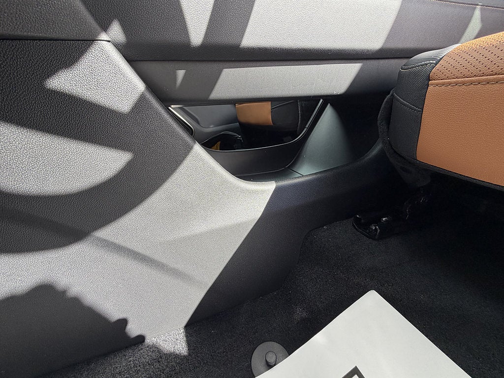 2027 Chevrolet Traverse Z71 - Photo 16