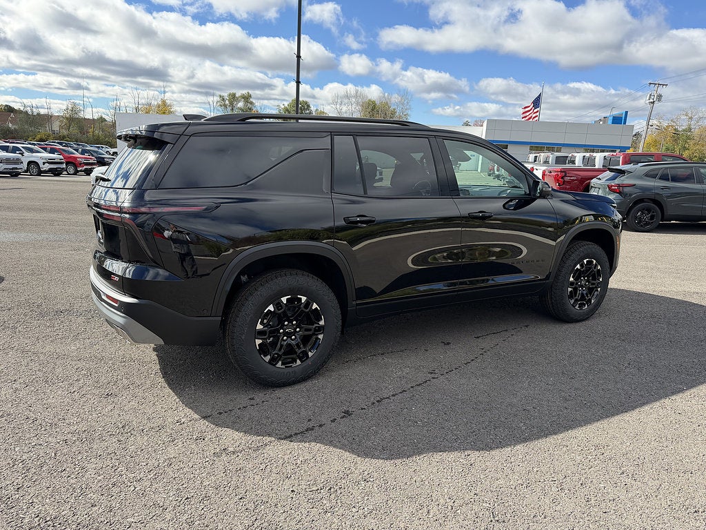 2027 Chevrolet Traverse Z71 - Photo 6