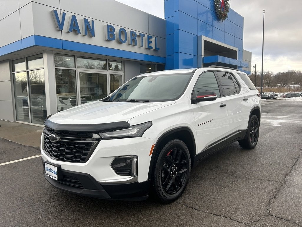 2023 Chevrolet Traverse Premier
