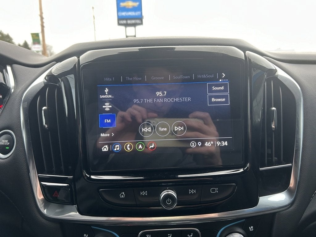 2023 Chevrolet Traverse Premier