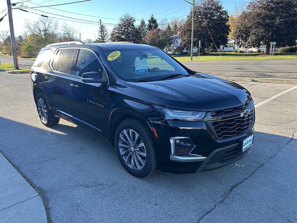 2023 Chevrolet Traverse Premier