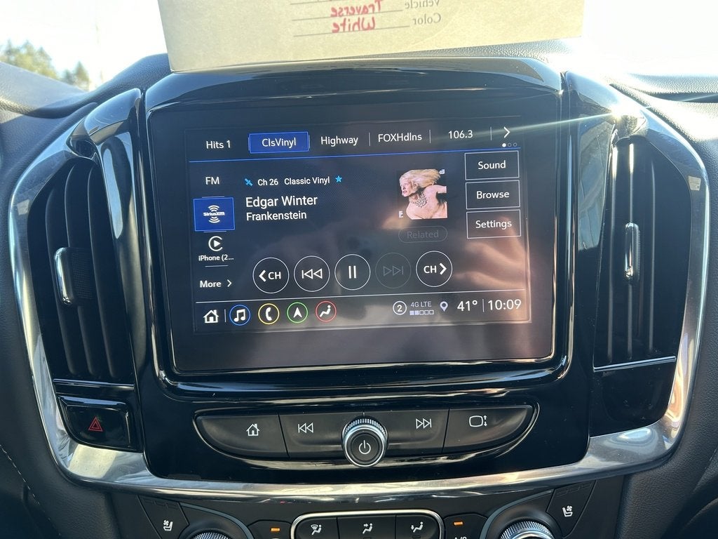 2023 Chevrolet Traverse Premier