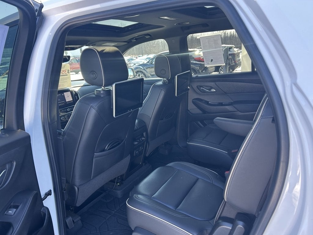 2023 Chevrolet Traverse Premier