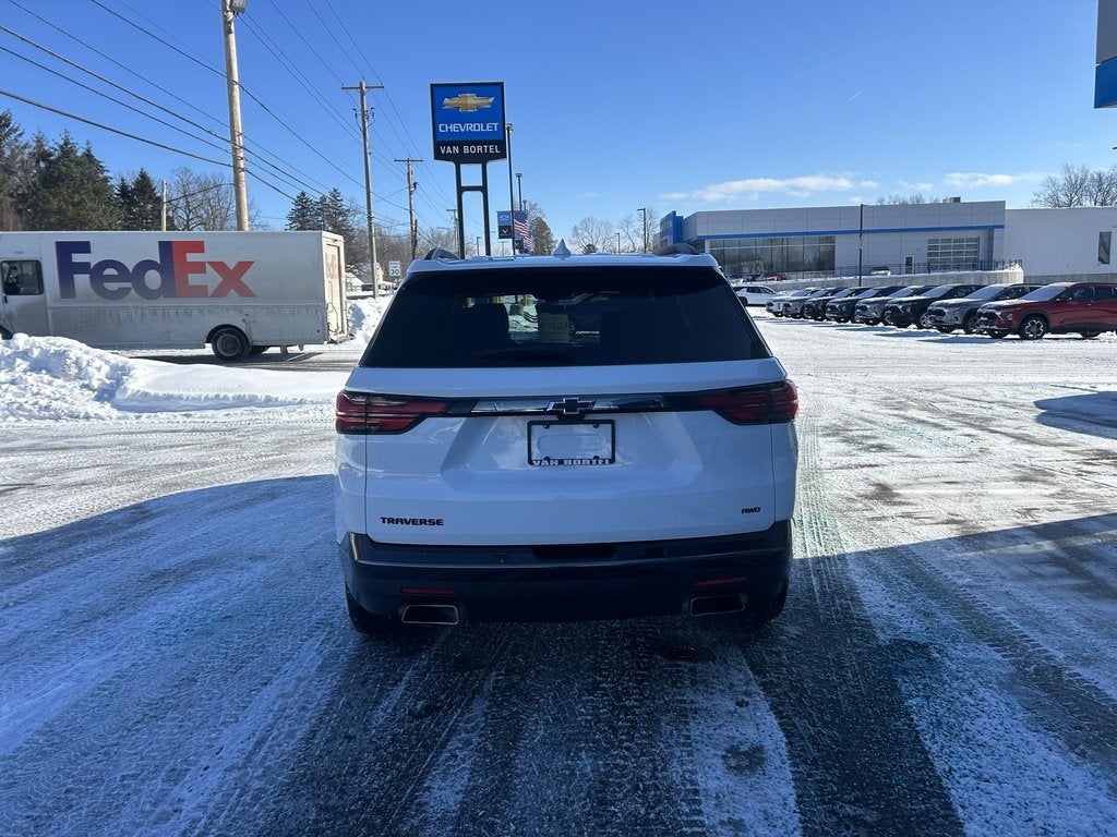 2023 Chevrolet Traverse Premier