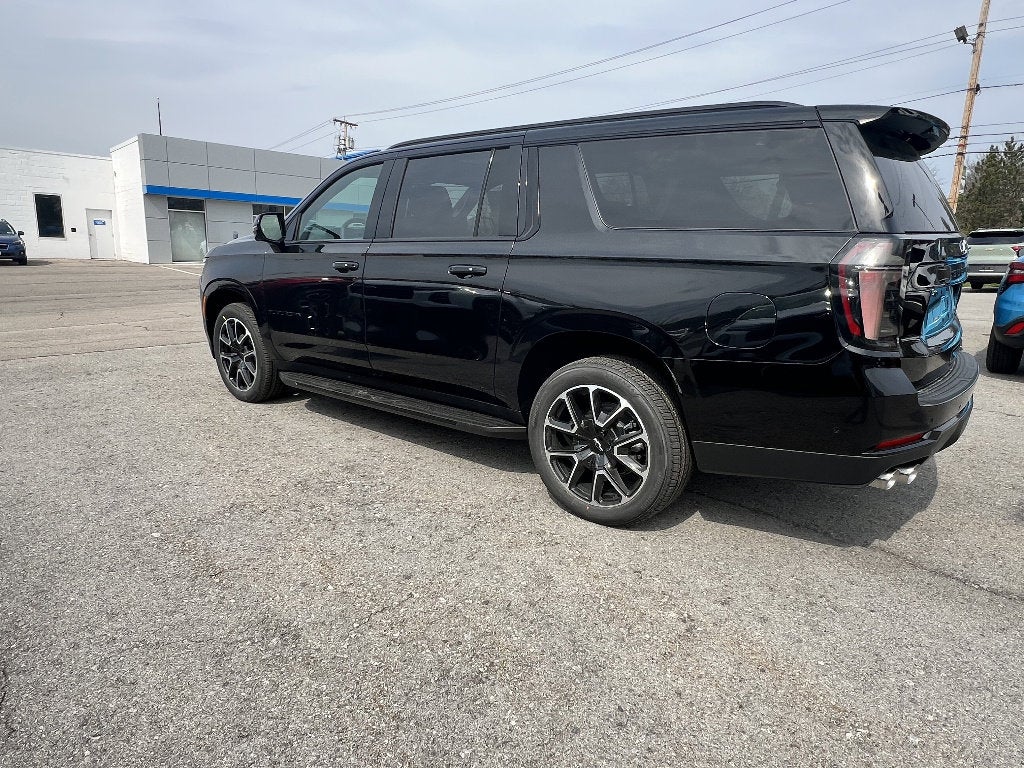 2026 Chevrolet Suburban RST