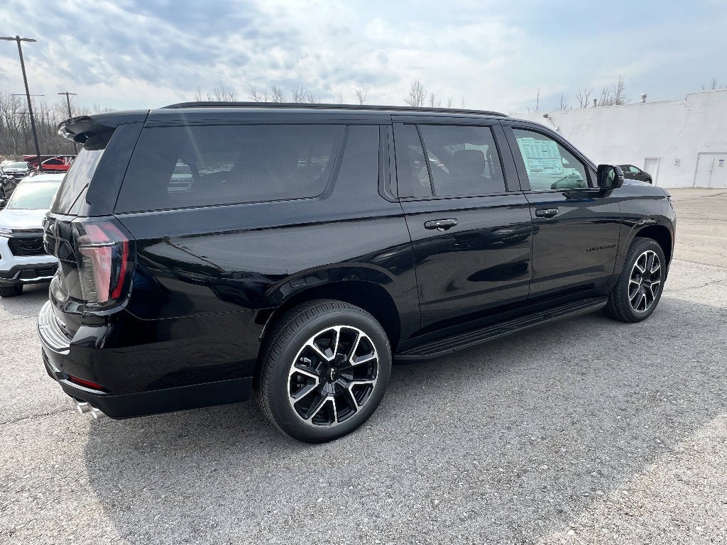 2026 Chevrolet Suburban RST