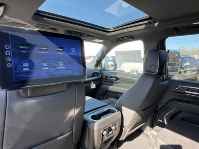 2025 Chevrolet Suburban Premier