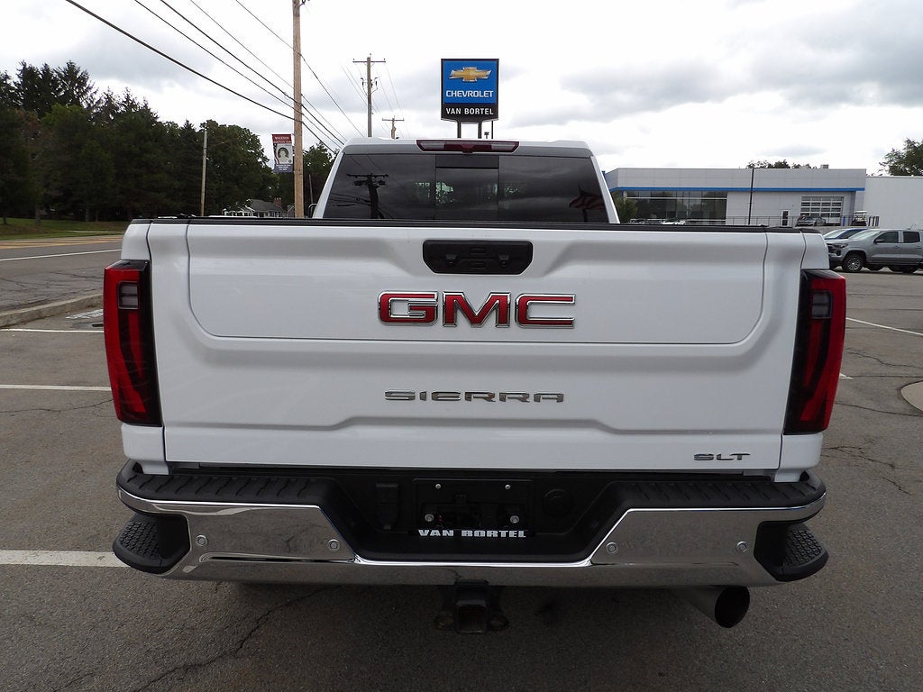 2025 GMC Sierra 3500 HD SLT