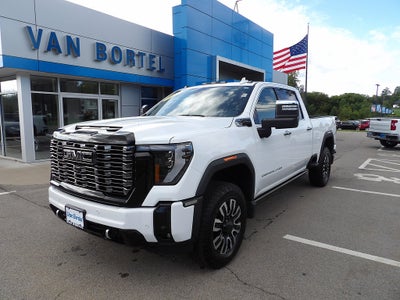2025 GMC Sierra 3500 HD Denali Ultimate