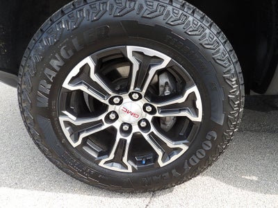2024 GMC Canyon AT4