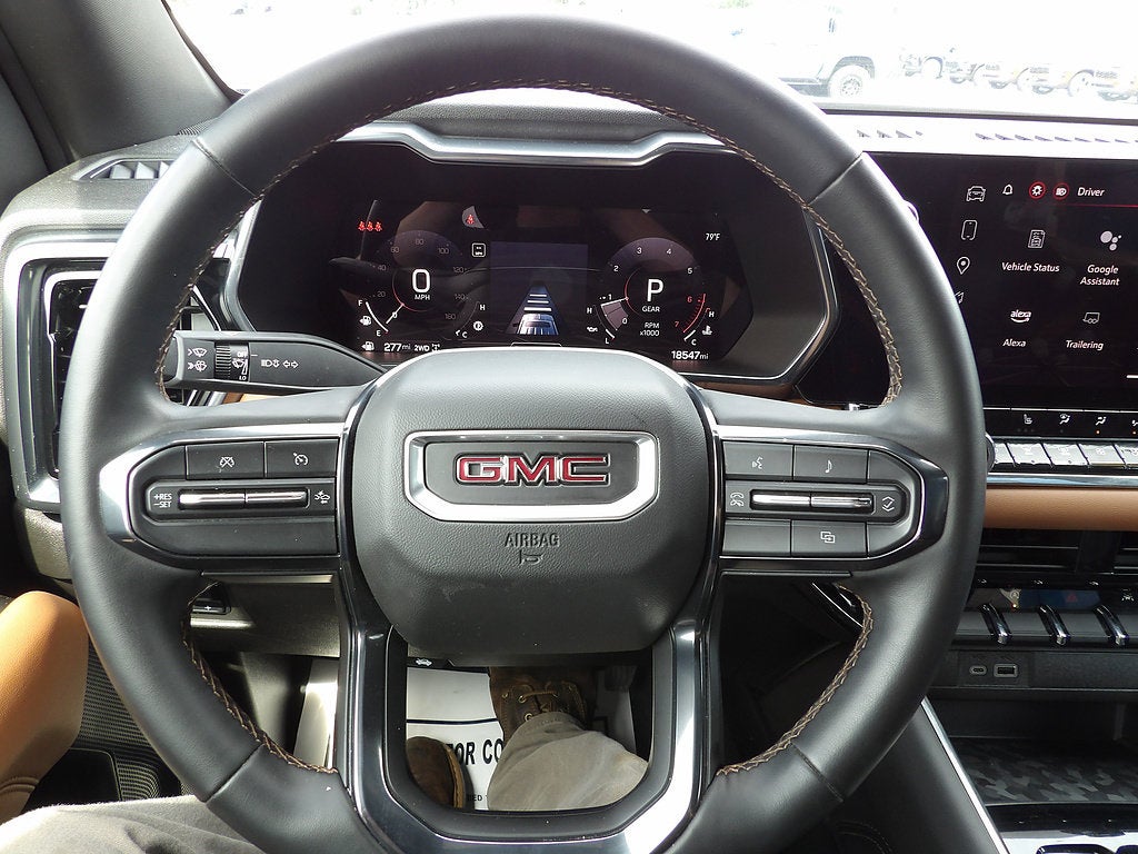 2024 GMC Canyon AT4