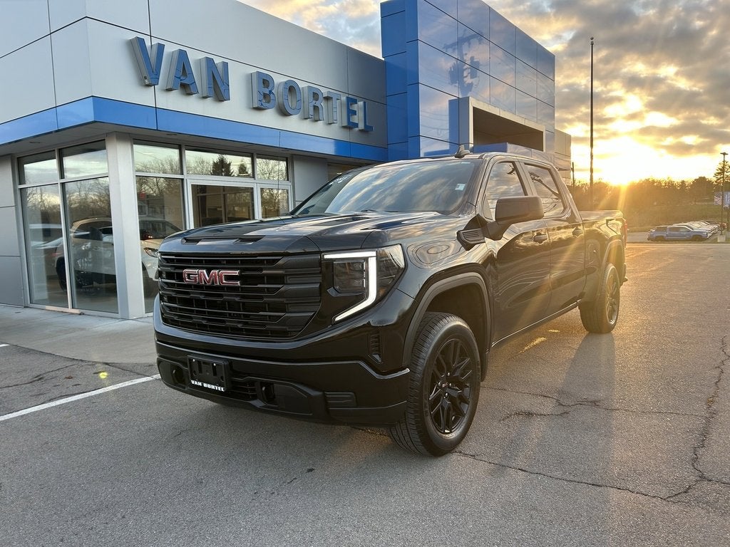 2023 GMC Sierra 1500 Pro