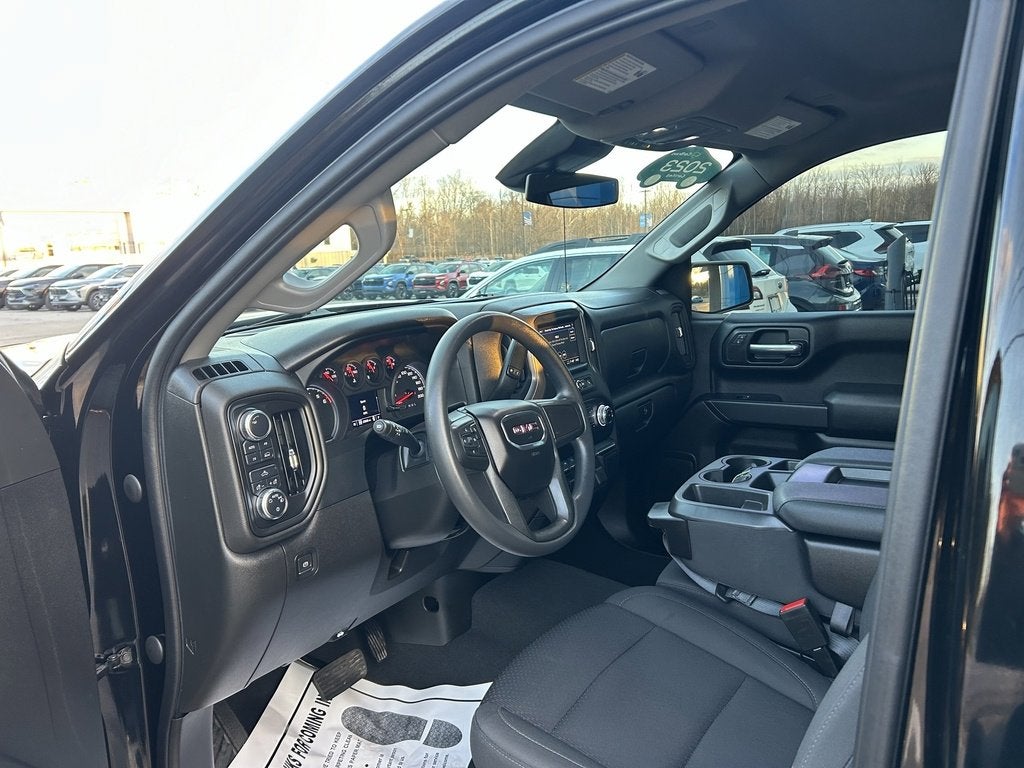 2023 GMC Sierra 1500 Pro