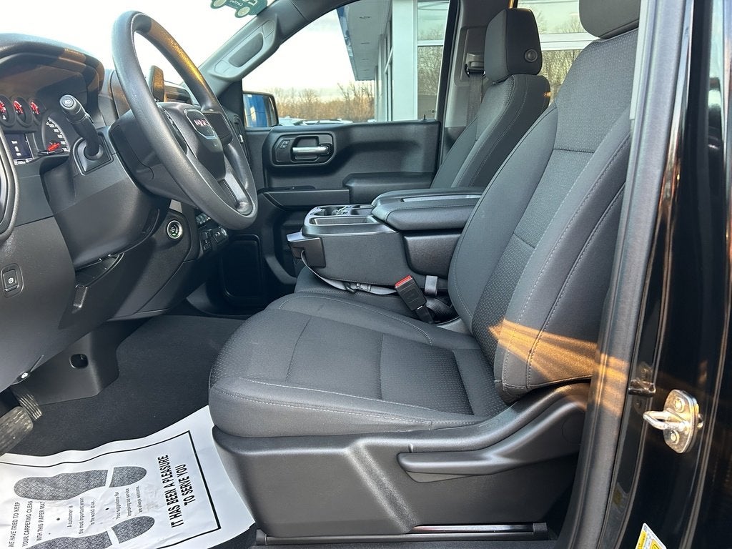 2023 GMC Sierra 1500 Pro