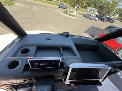 2025 Chevrolet BrightDrop 400 AWD 400