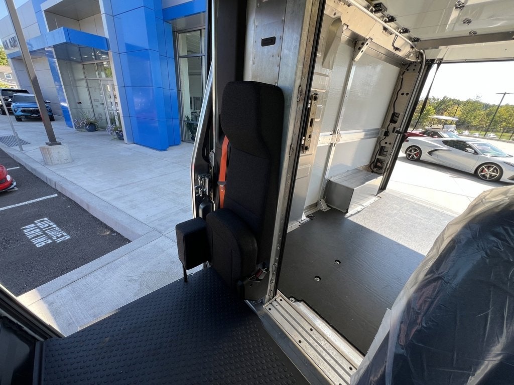 2025 Chevrolet BrightDrop 400 AWD 400