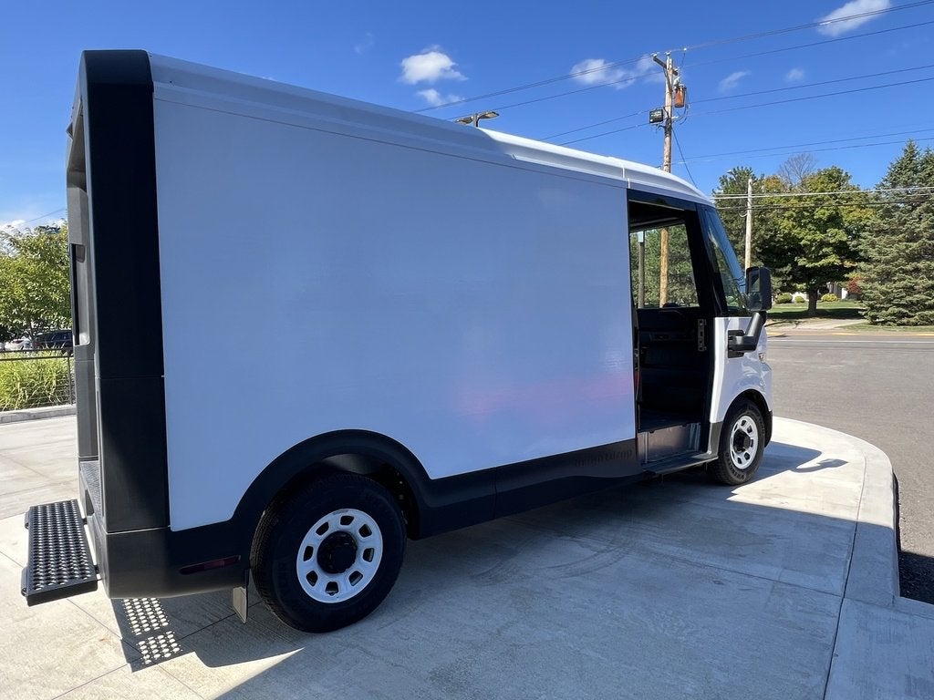 2025 Chevrolet BrightDrop 400 AWD 400