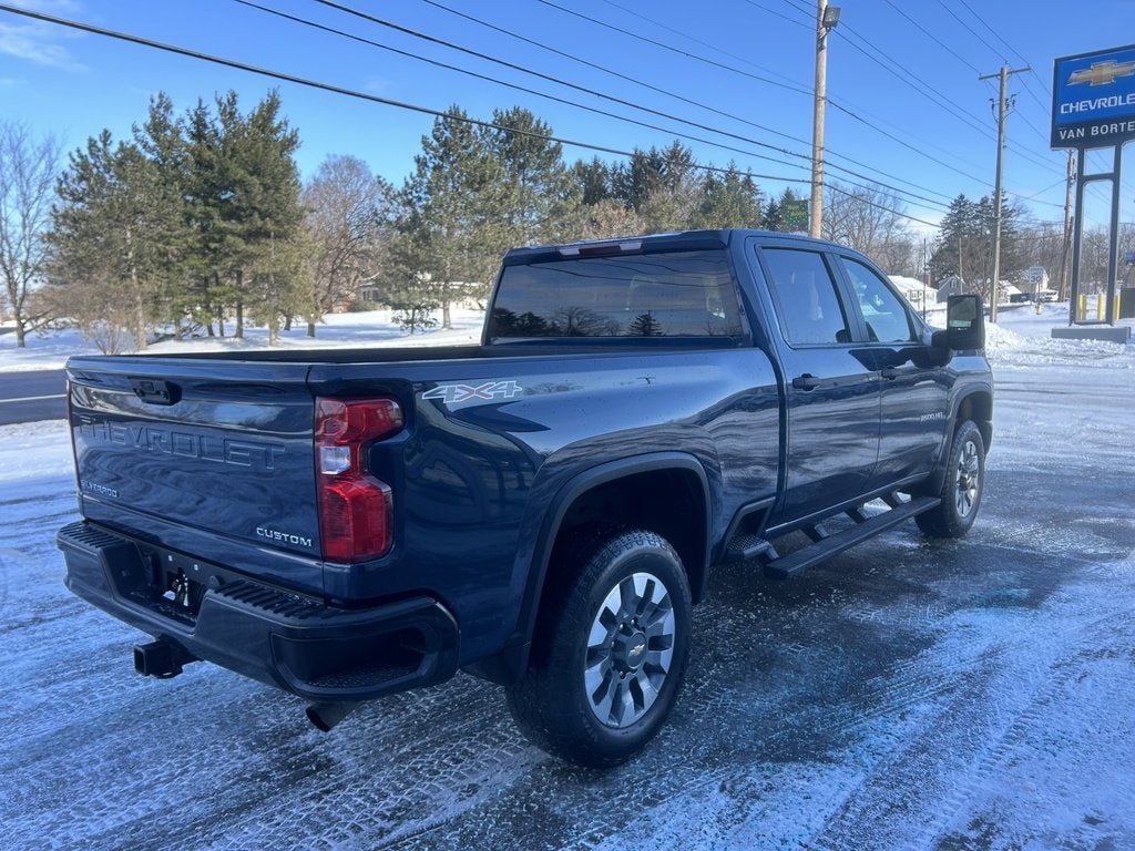 2022 Chevrolet Silverado 2500 HD Custom